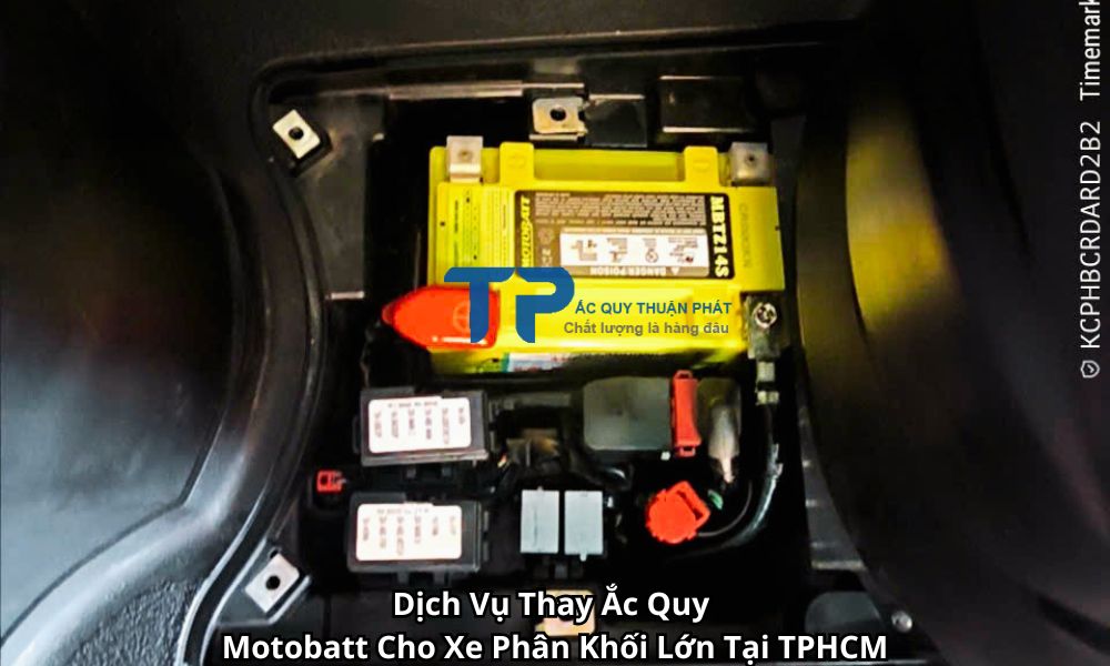 Dịch Vụ Thay Ắc Quy Motobatt Cho Xe Phân Khối Lớn Tại TPHCM