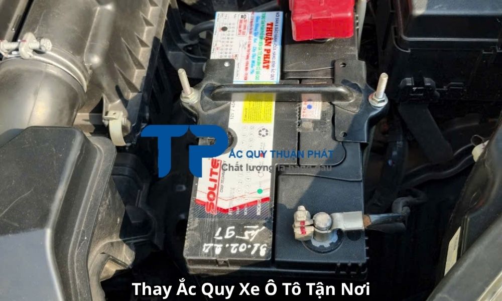 Thay Ắc Quy Xe Ô Tô Tận Nơi