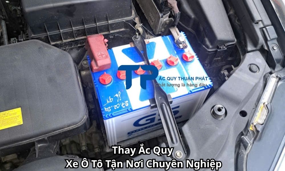 Thay Ắc Quy Xe Ô Tô Tận Nơi Chuyên Nghiệp