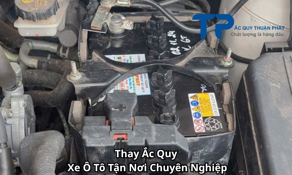 Thay Ắc Quy Xe Ô Tô Tận Nơi Chuyên Nghiệp
