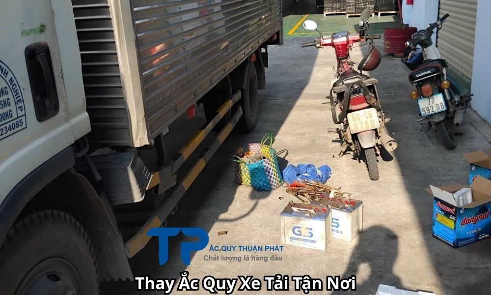 Thay Ắc Quy Xe Tải Tận Nơi